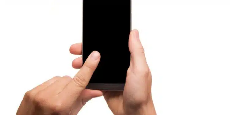 Appelez les salles de sport pour obtenir des informations avant de vous inscrire