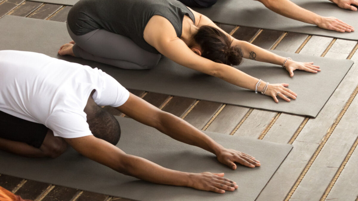 Explorer la connaissance de soi à travers la comparaison des studios de yoga à Paris