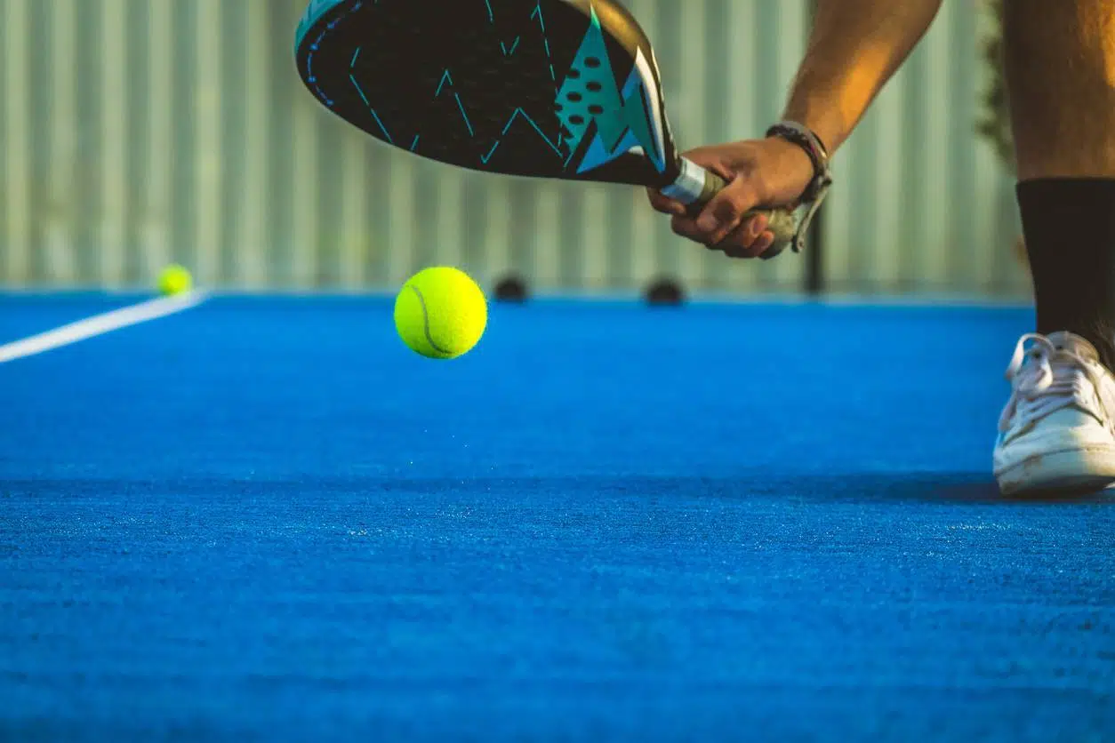 cours et stage de padel en Espagne